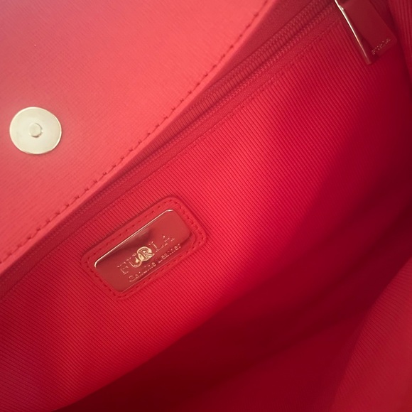 Elegant Red Women\'s Tote Bag Furla